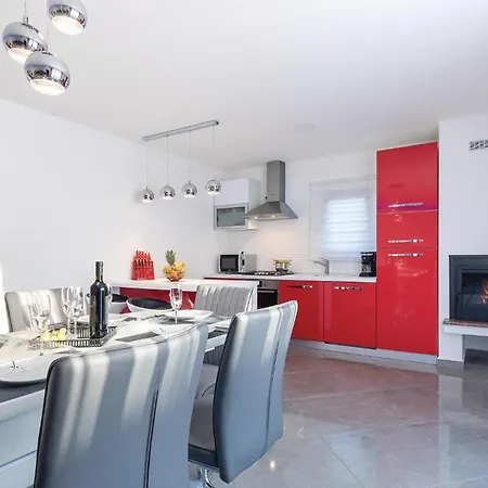Apartment Awesome In With Wifi *