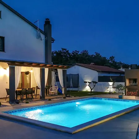 Awesome In With Wifi Apartment Svetvincenat